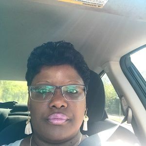 Meet your Posher, Sebrina